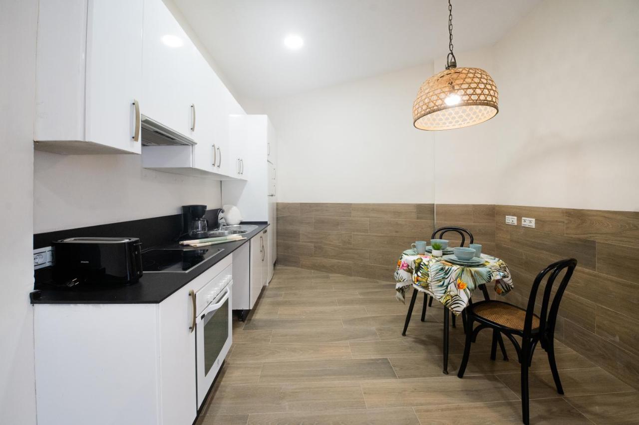 Suites La Merced มาลากา ภายนอก รูปภาพ