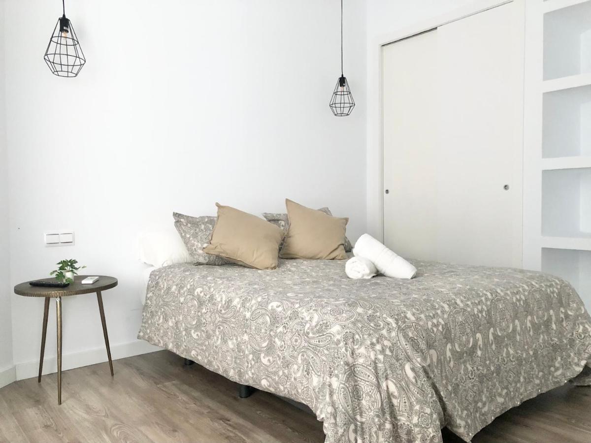 Suites La Merced มาลากา ภายนอก รูปภาพ