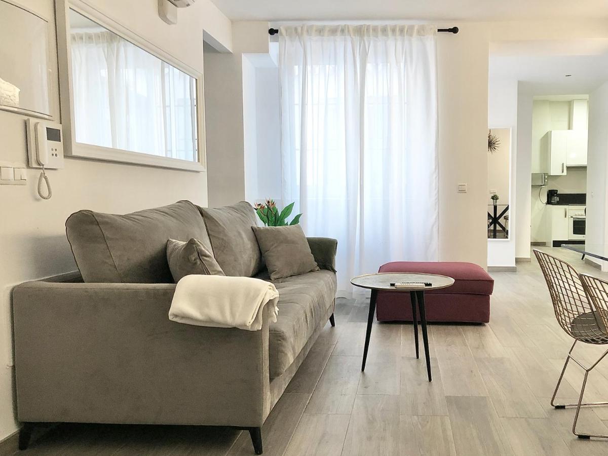 Suites La Merced มาลากา ภายนอก รูปภาพ