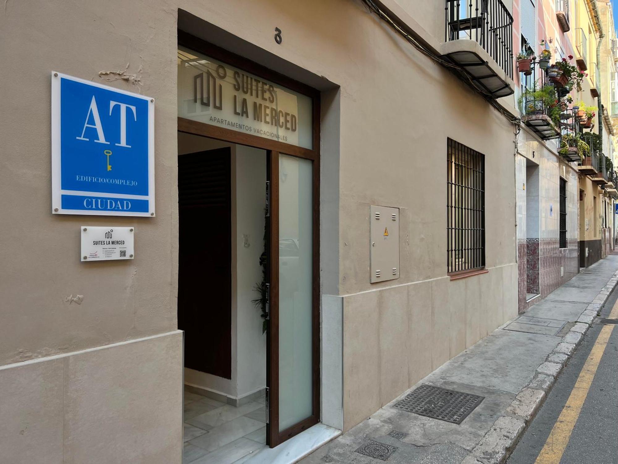 Suites La Merced มาลากา ภายนอก รูปภาพ